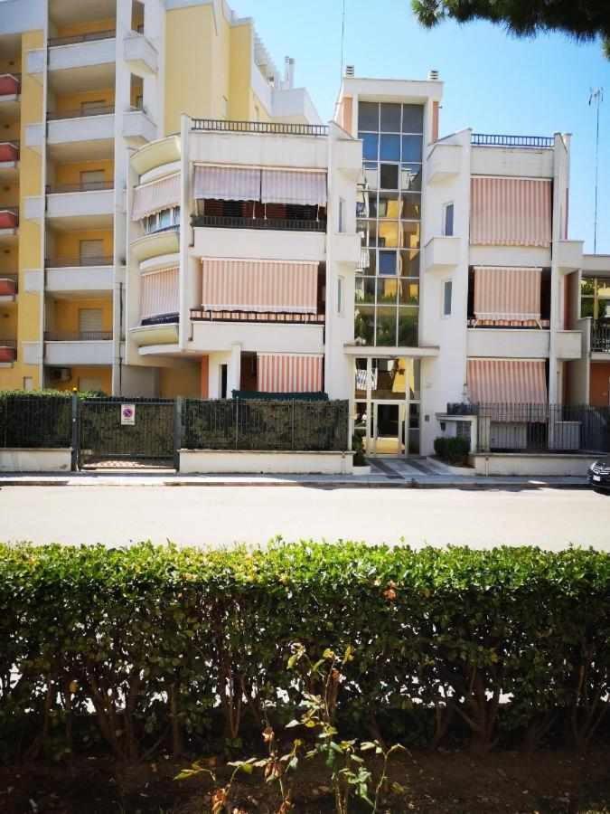 Апартаменты Locazione Turistica Fusillo Lorusso Con Parcheggio Privato In Loco Барлетта Экстерьер фото